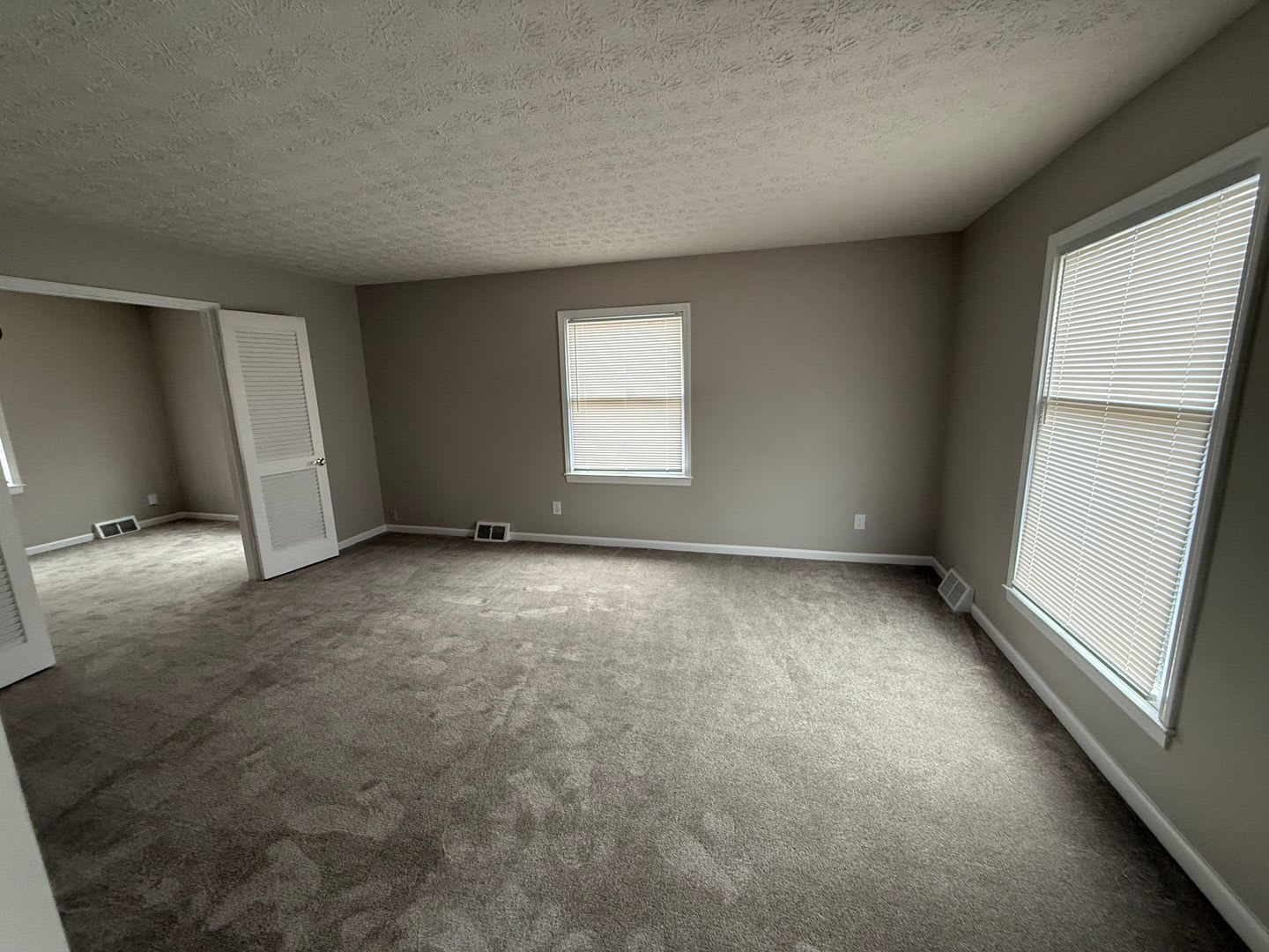 East End Home – photo 5