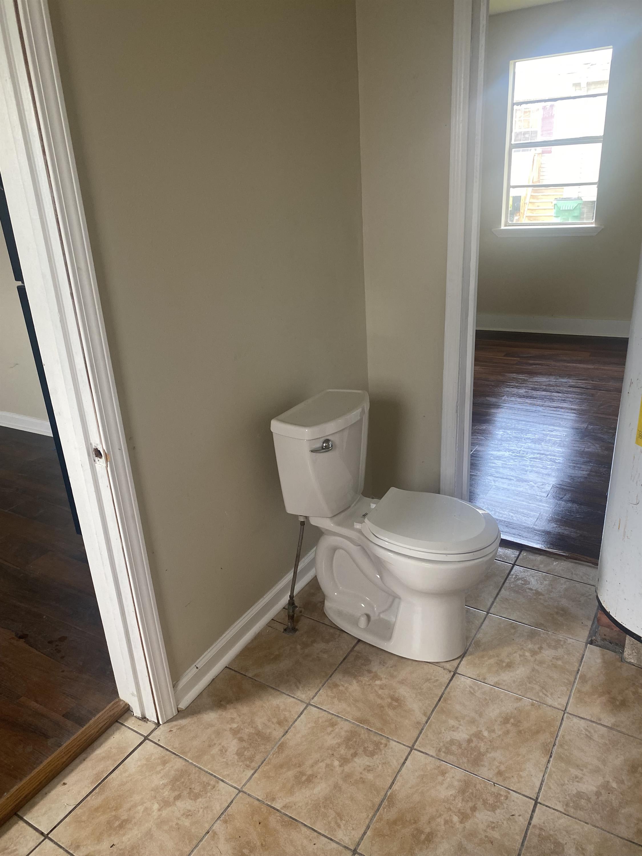 520 Robinson Avenue – photo 5