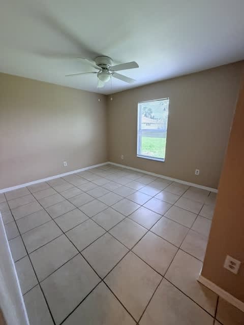 4724 25th St SW – photo 4
