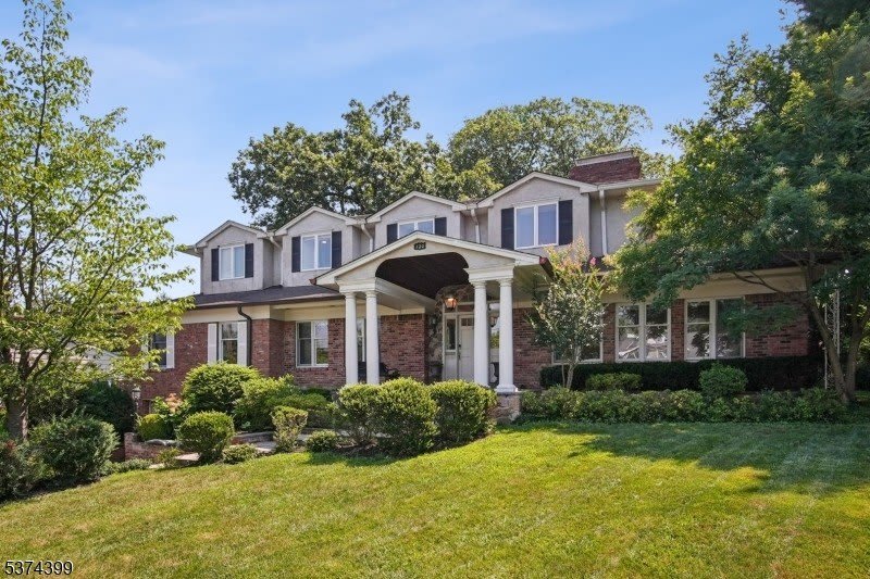 120 Silver Spring Rd – photo 2