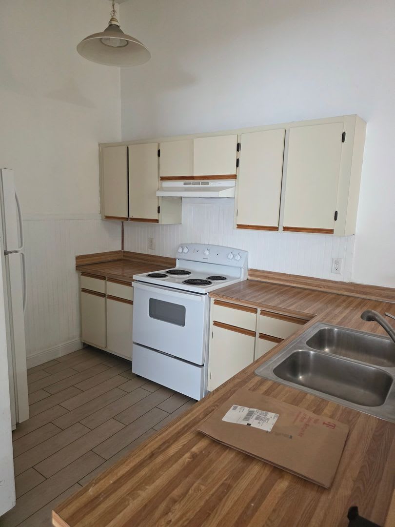 6031 Scotchwood Gln. # 204 – photo 4