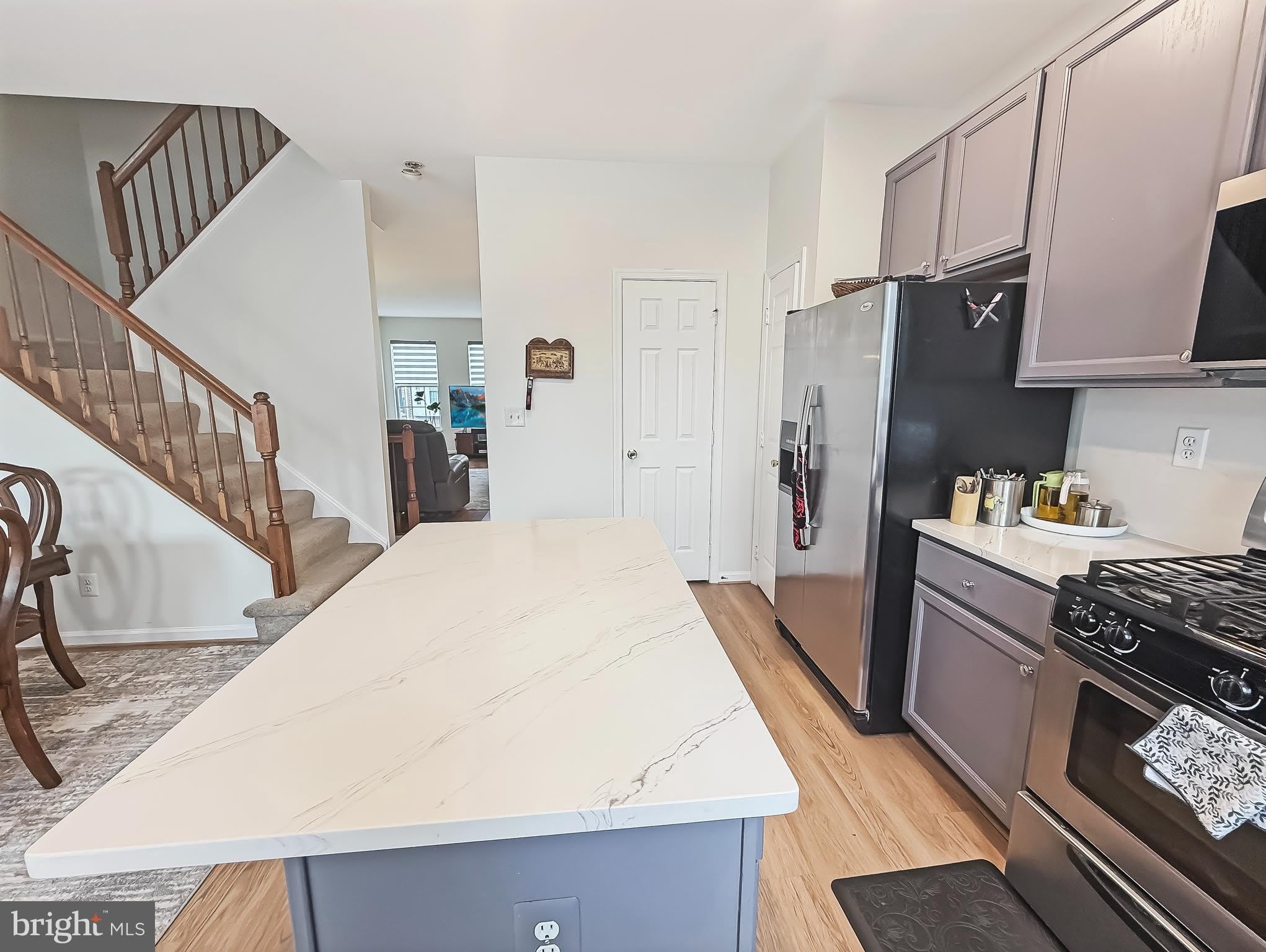 2535 JAMES MONROE Circle – photo 4