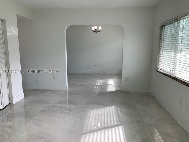 7207 Bay Dr – photo 1