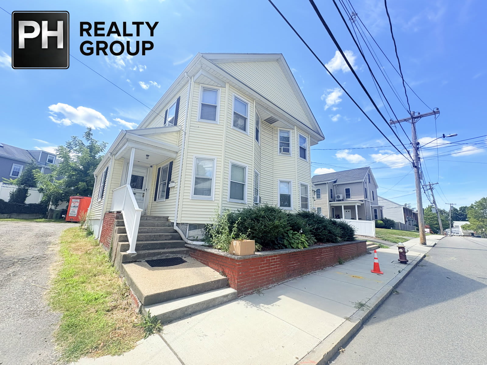 33 Williams Street – photo 1