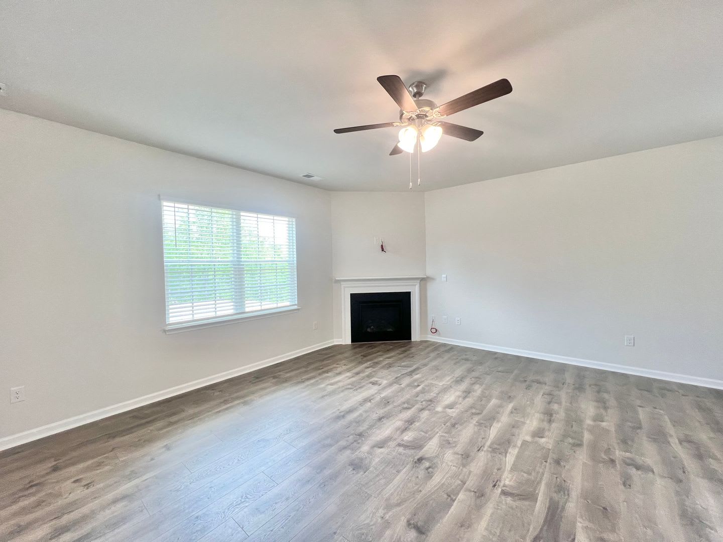 Offering Refundable Application Fees 150 Move In Promotion Recently Built 4Bd 2 5Ba Fuquay Varina Home In An Hoa Community With Amenities – photo 5
