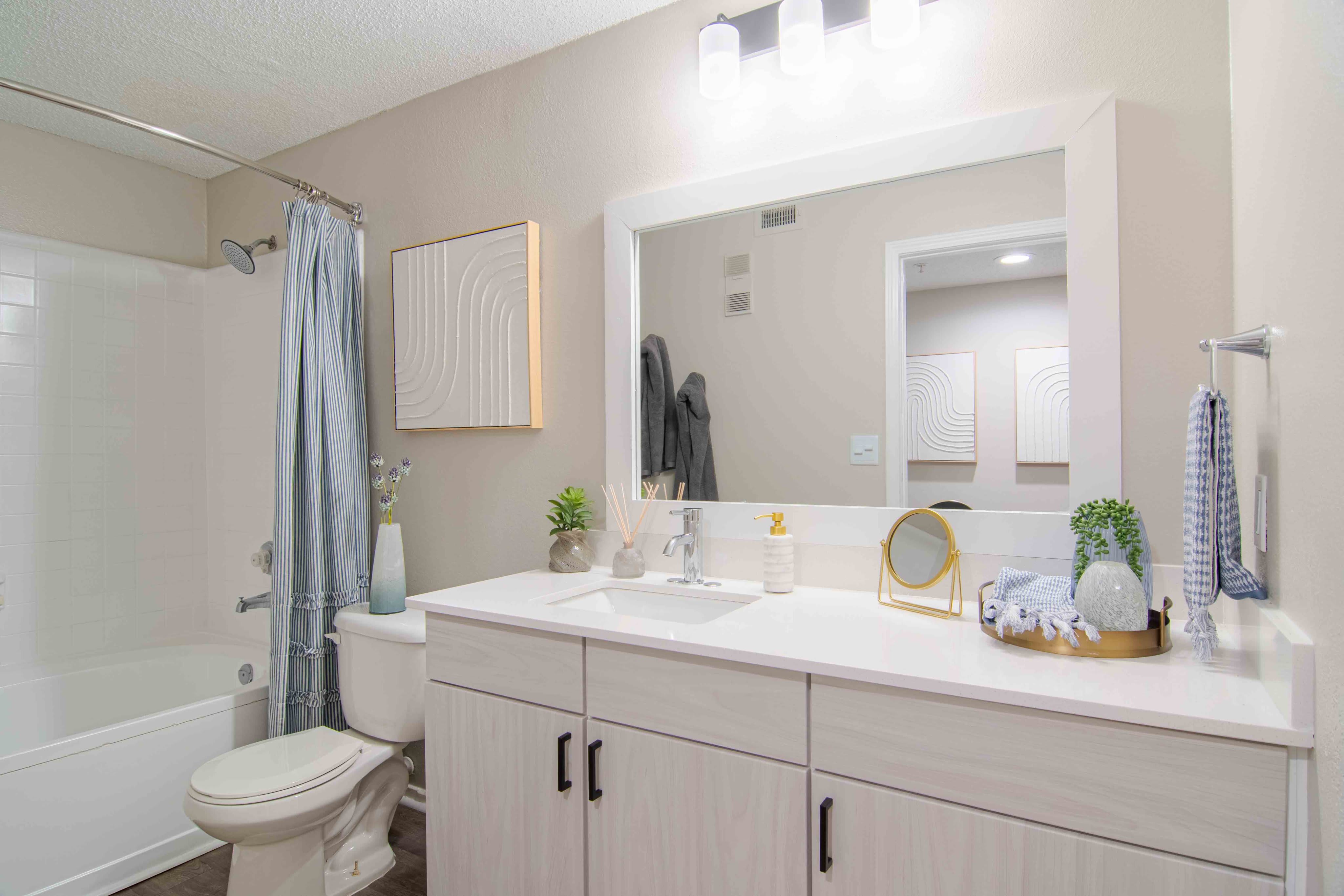 1250 West Apartments – photo 5