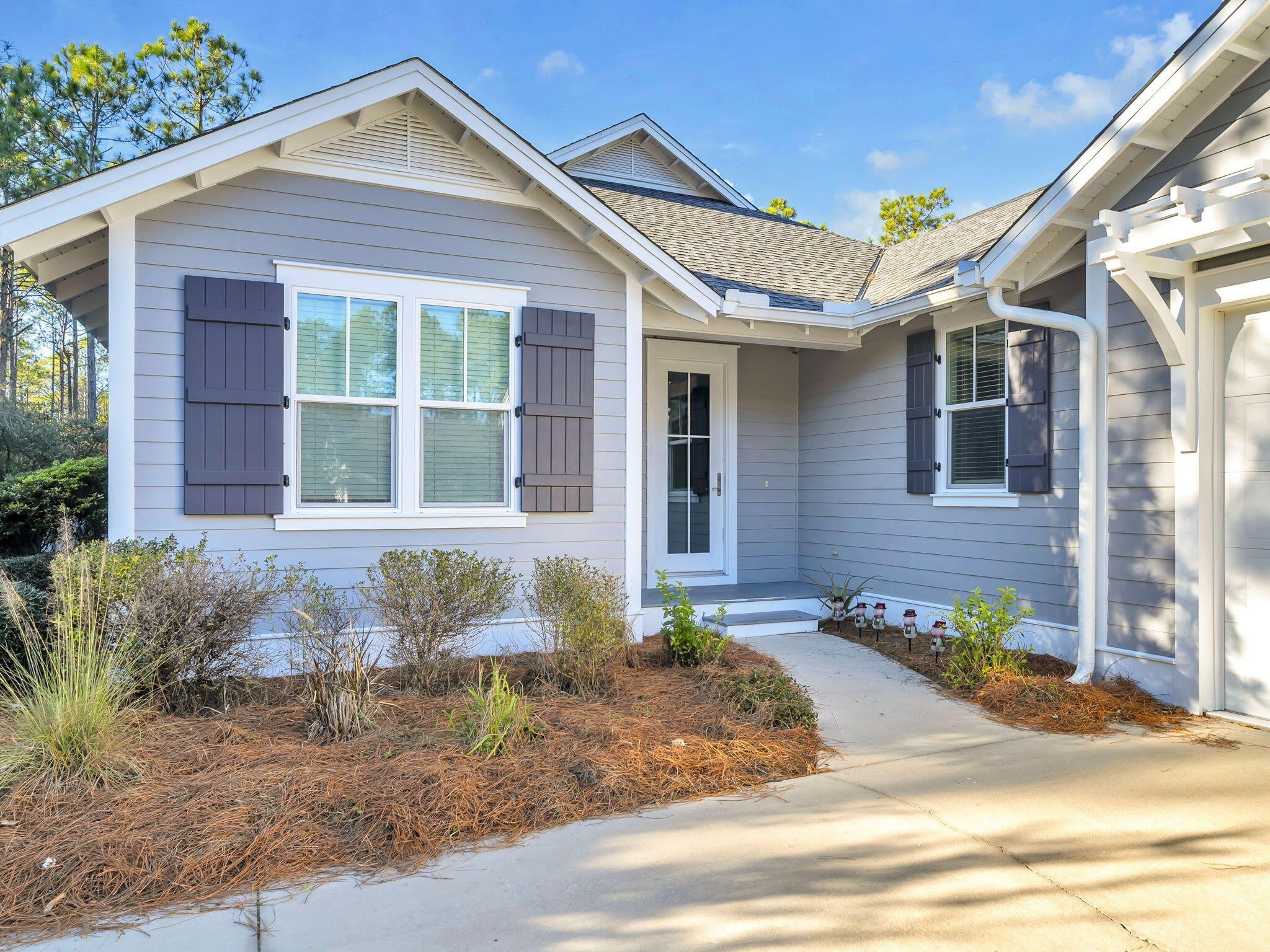 741 Breakers Street – photo 4