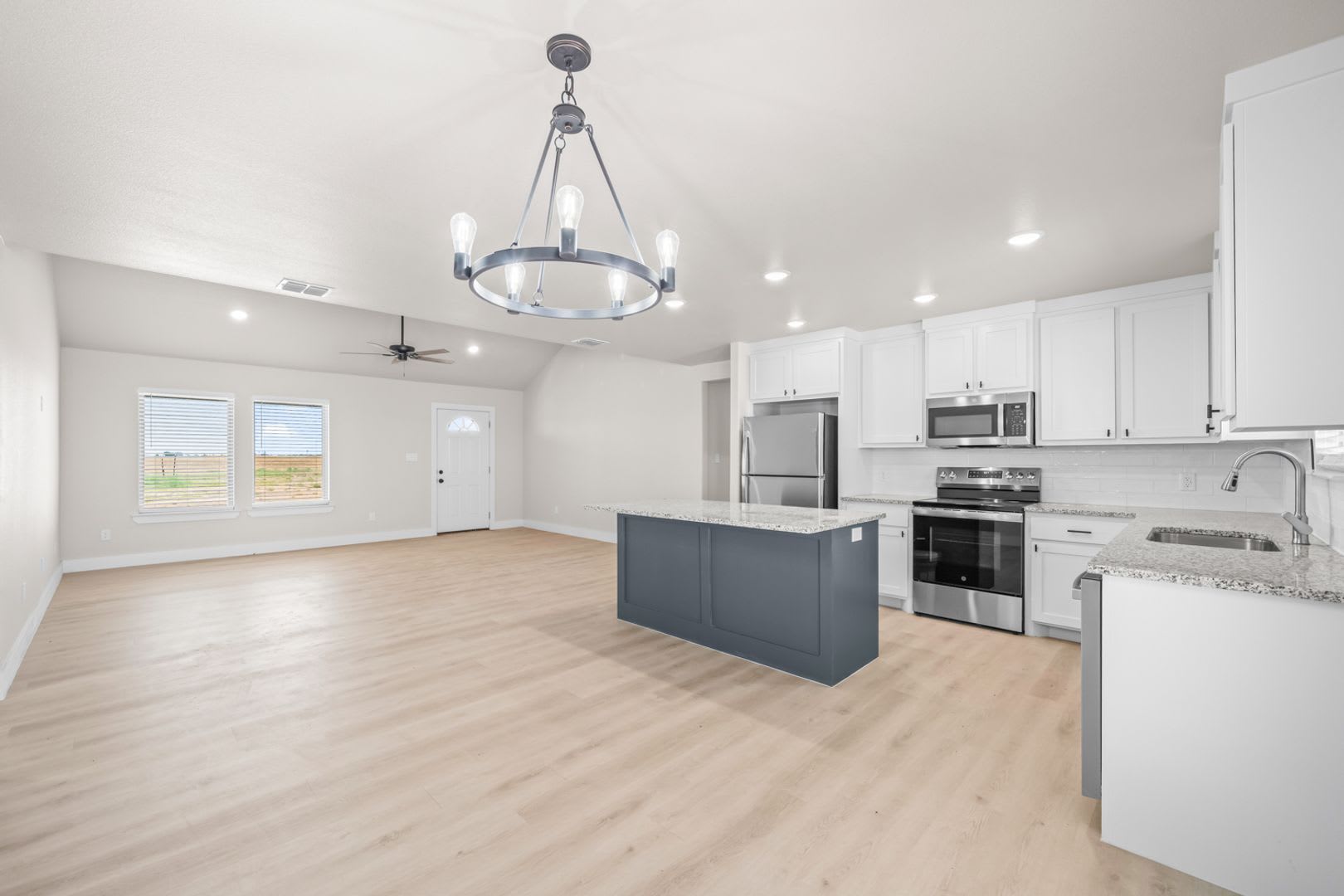 Brand New Construction In Slaton ISD – photo 3