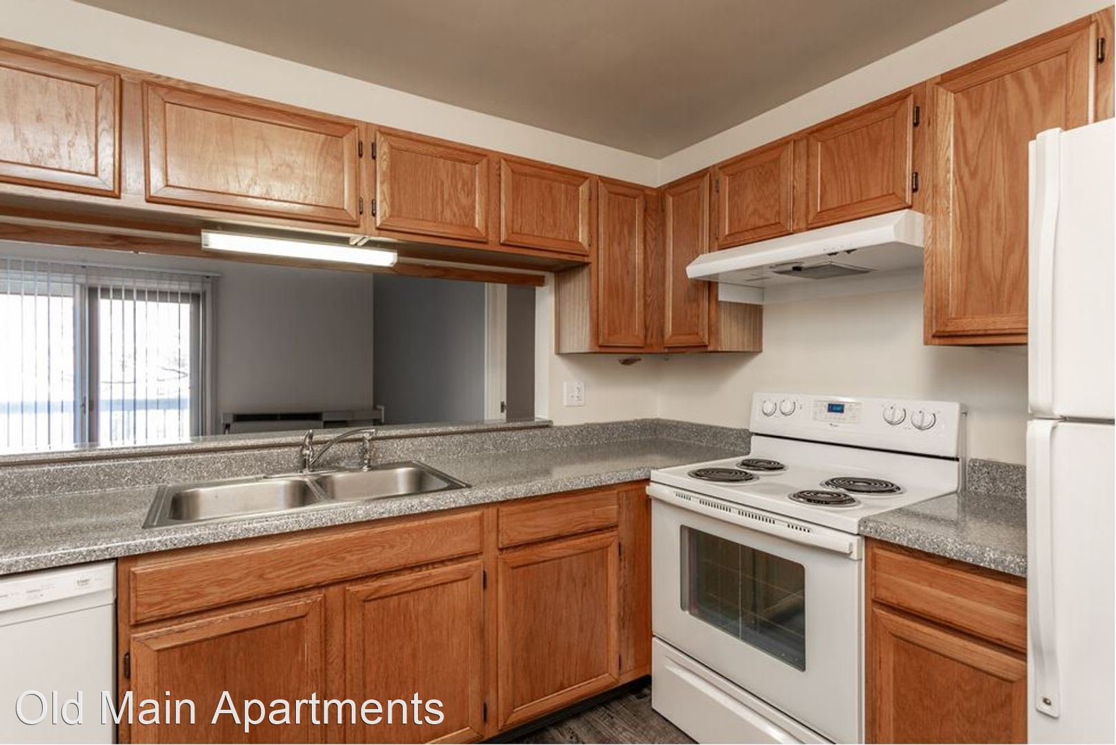 Old Main Apartments – photo 3