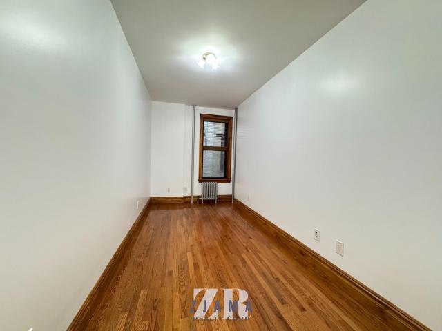 471 Seventh Avenue – photo 3