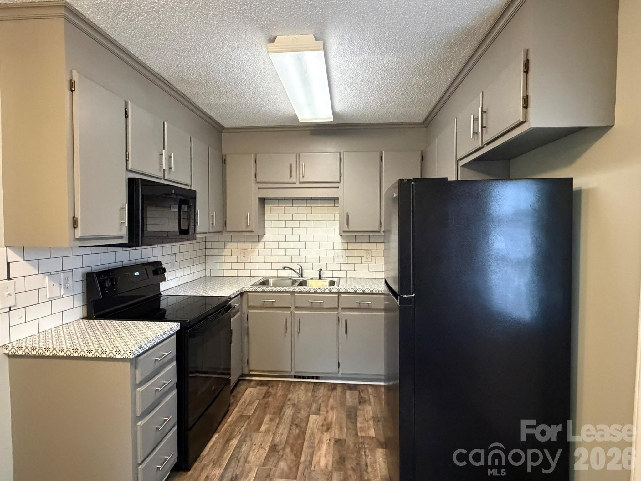640 Pee Dee Avenue – photo 5