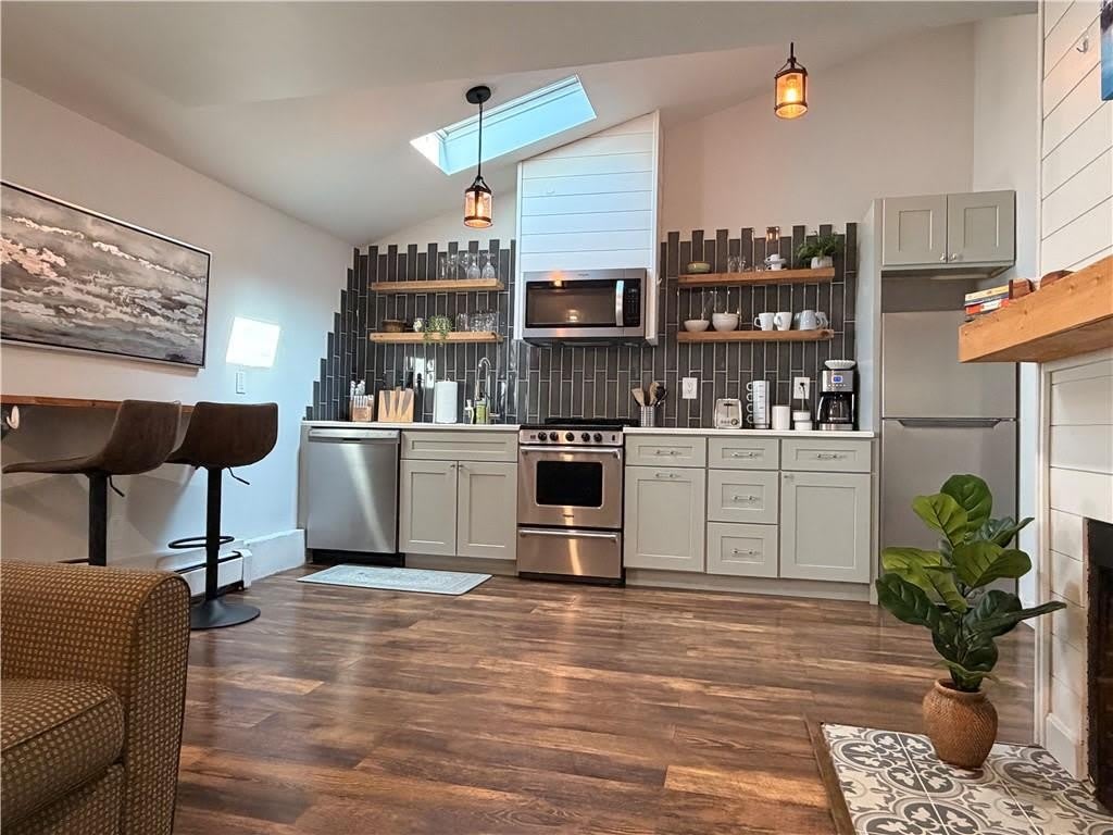 38 Hilltop Avenue – photo 1