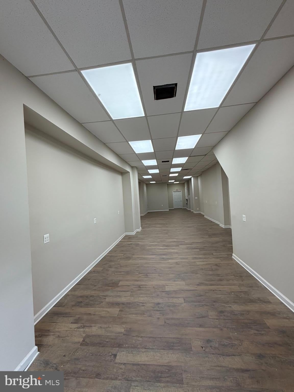 1027 LIGHT Street – photo 4