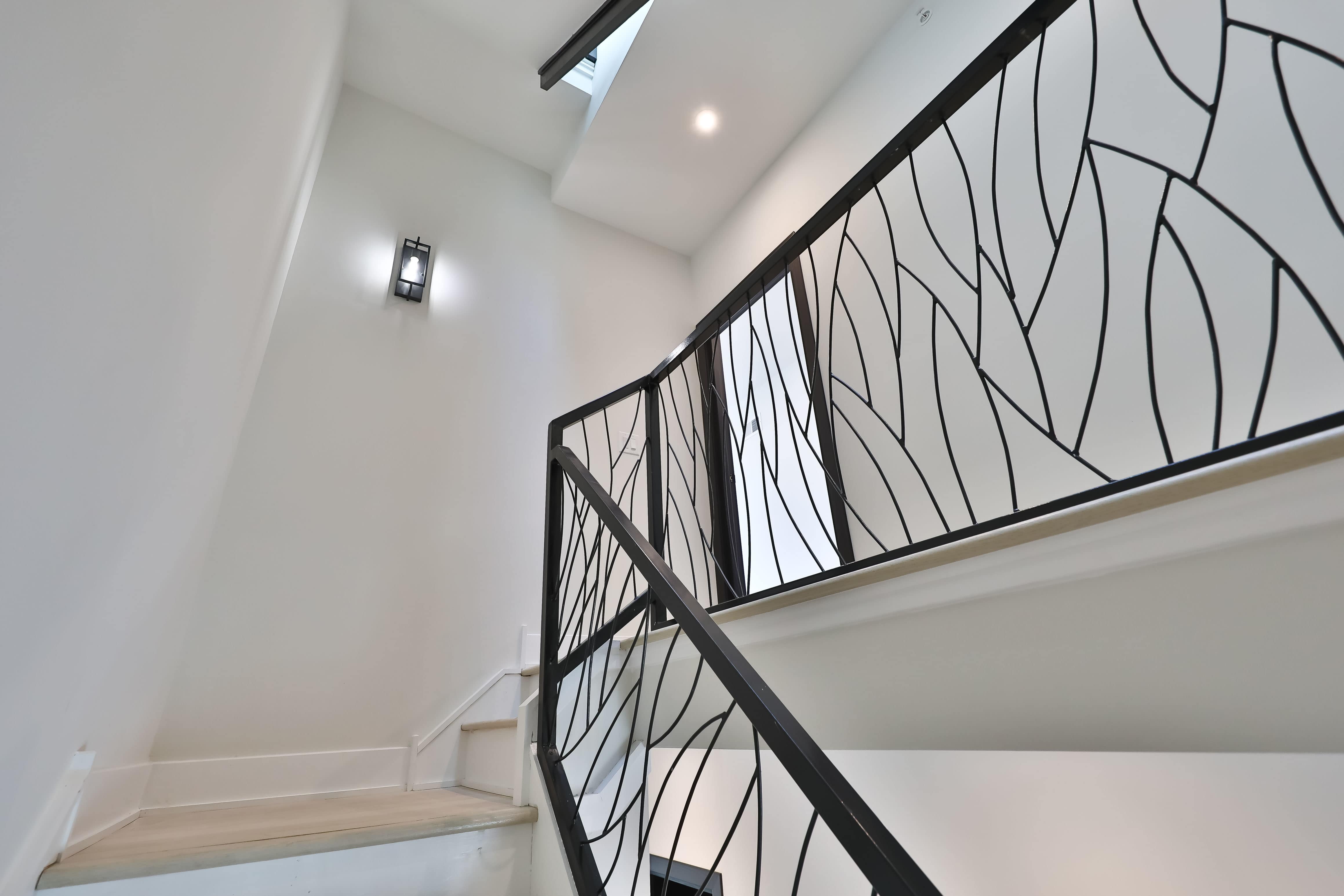 2541 Turner St – photo 4