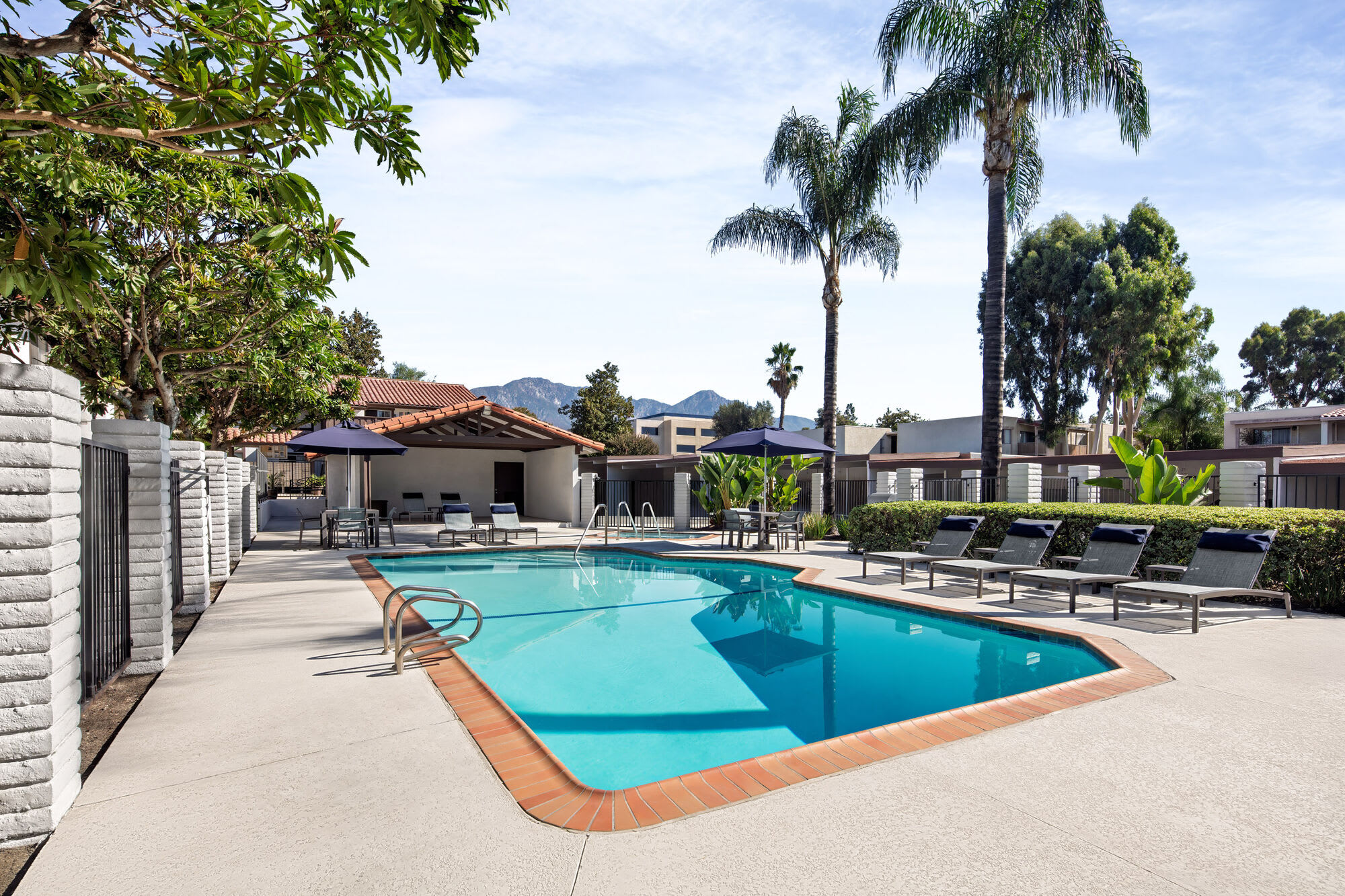 North Upland Terrace Apartments – photo 1