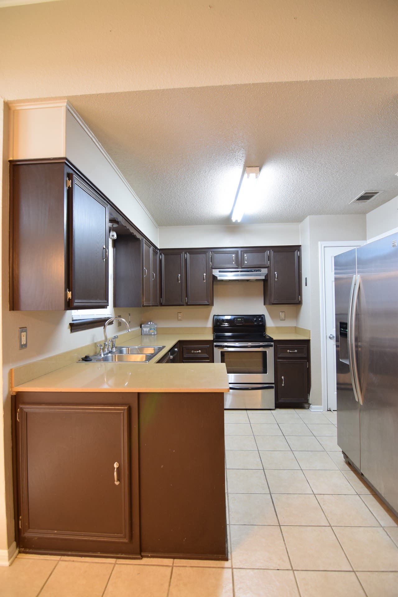 5402 Birdcreek Dr – photo 4
