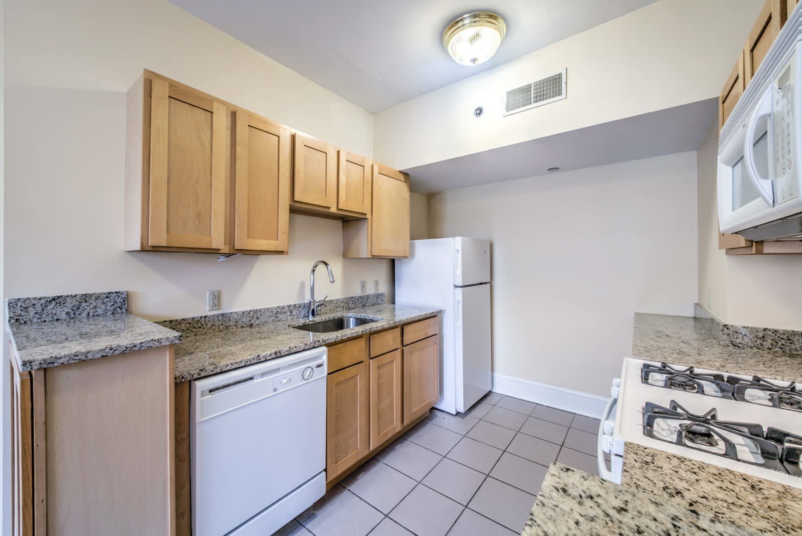 4616 Lindell Blvd. (Carleton Apt) – photo 1