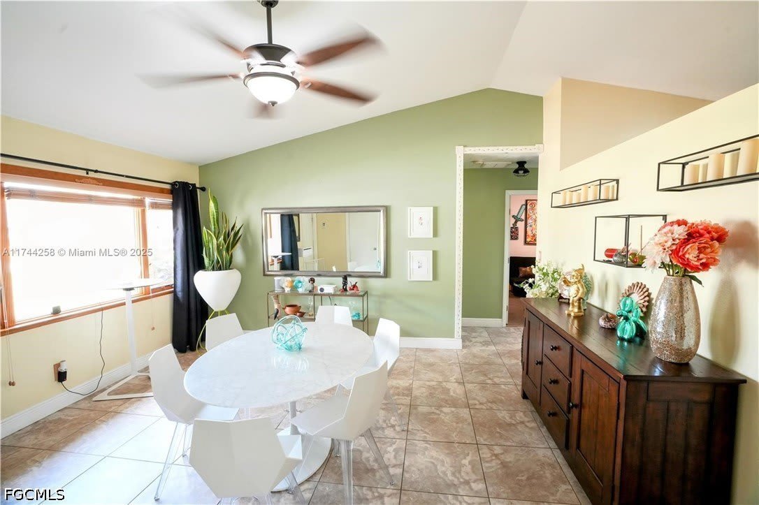 2304 SE 8th Terrace – photo 2