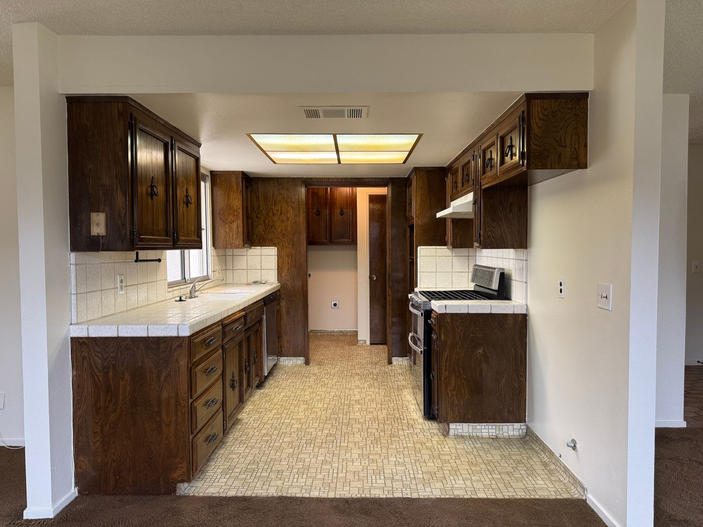 Now Available!! Very Nice Home In South Side Los Banos – photo 5