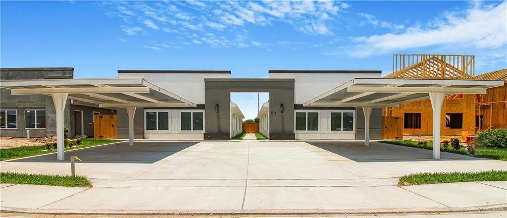 3518 S Dominique Drive – photo 1