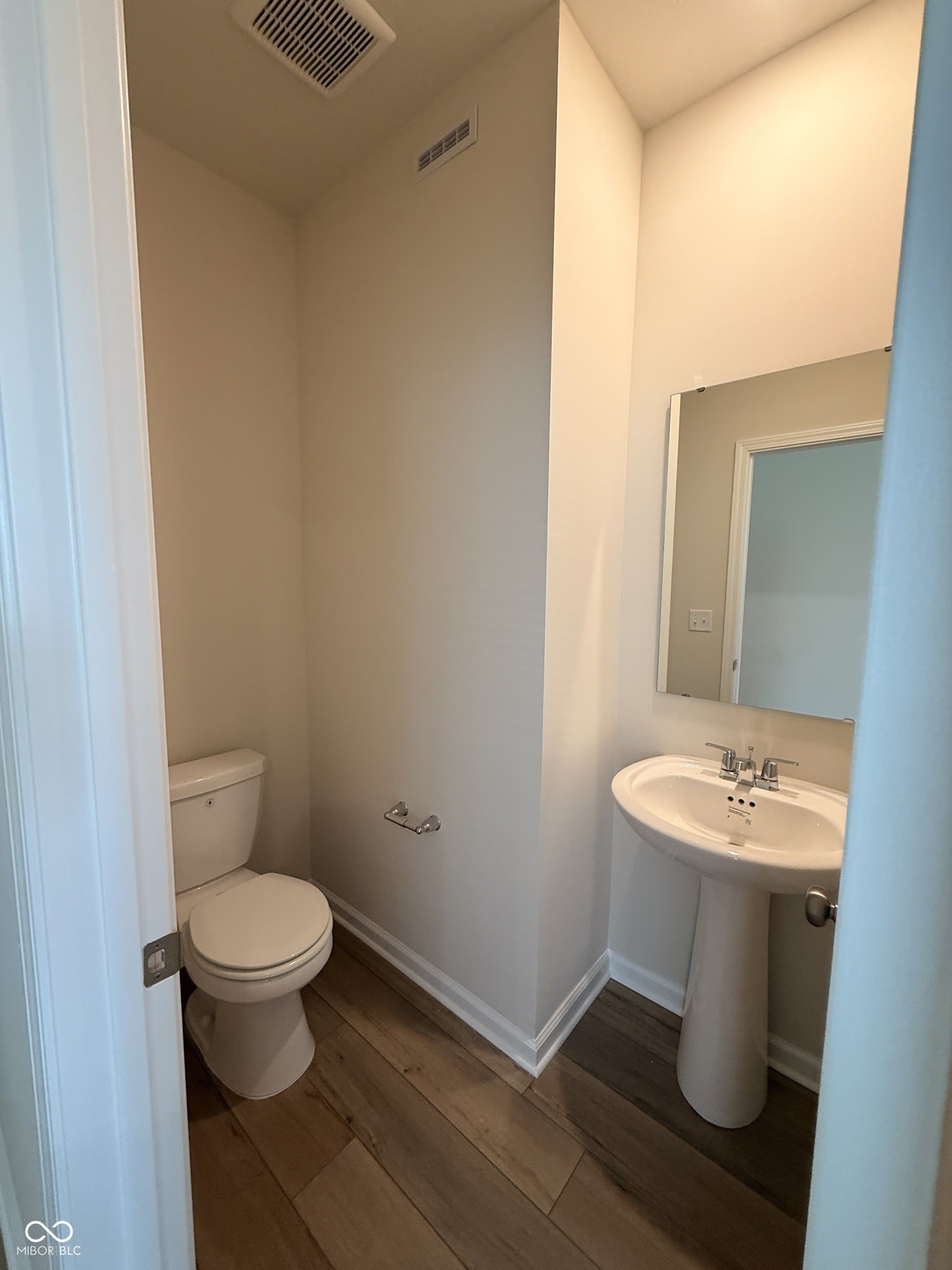 3828 Sterling Drive – photo 4