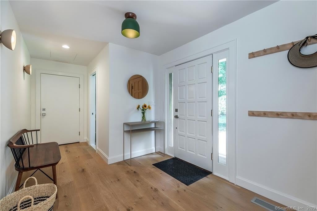 147 Wykeham Road – photo 4