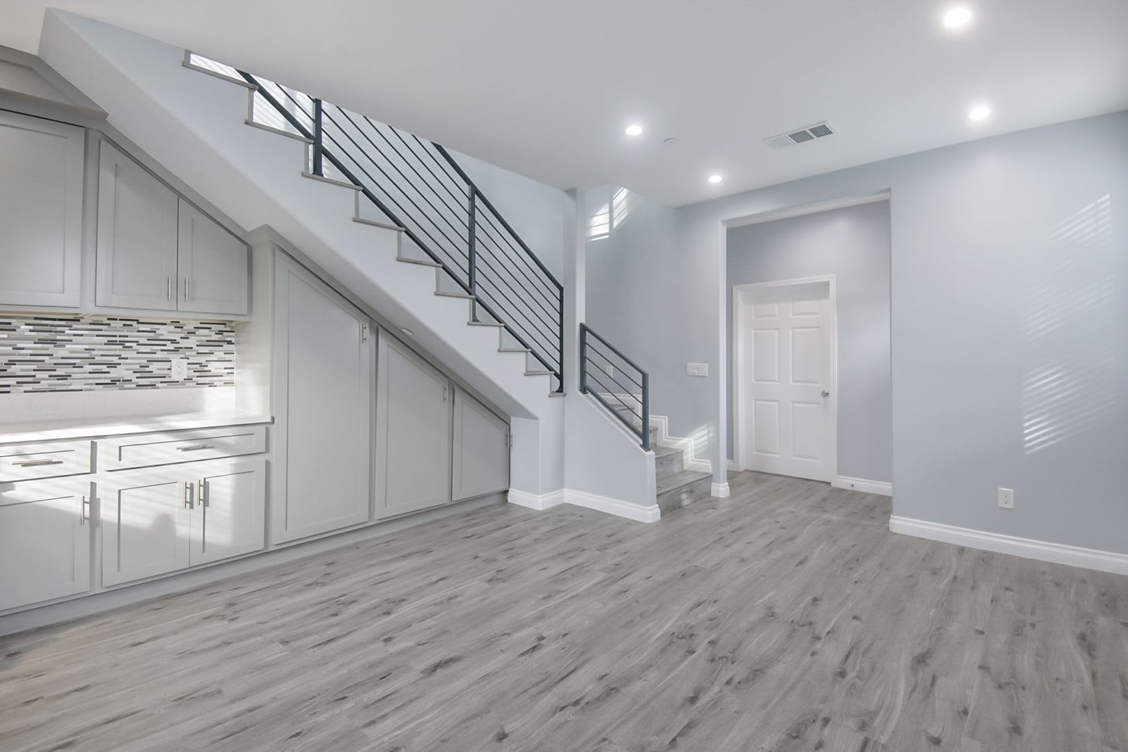 Available Now Beautiful Newer 3Bedroom Near Lax And Beaches – photo 4