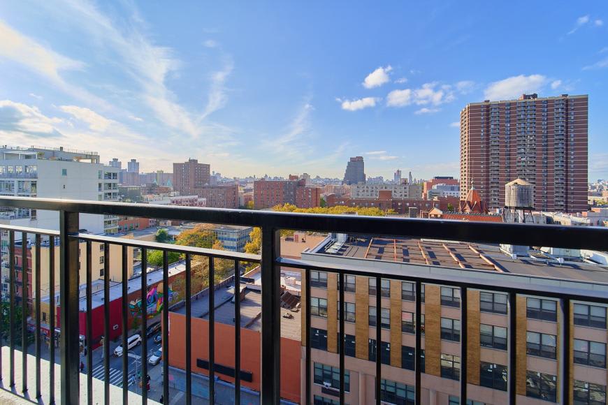 2211 Third Avenue – photo 3