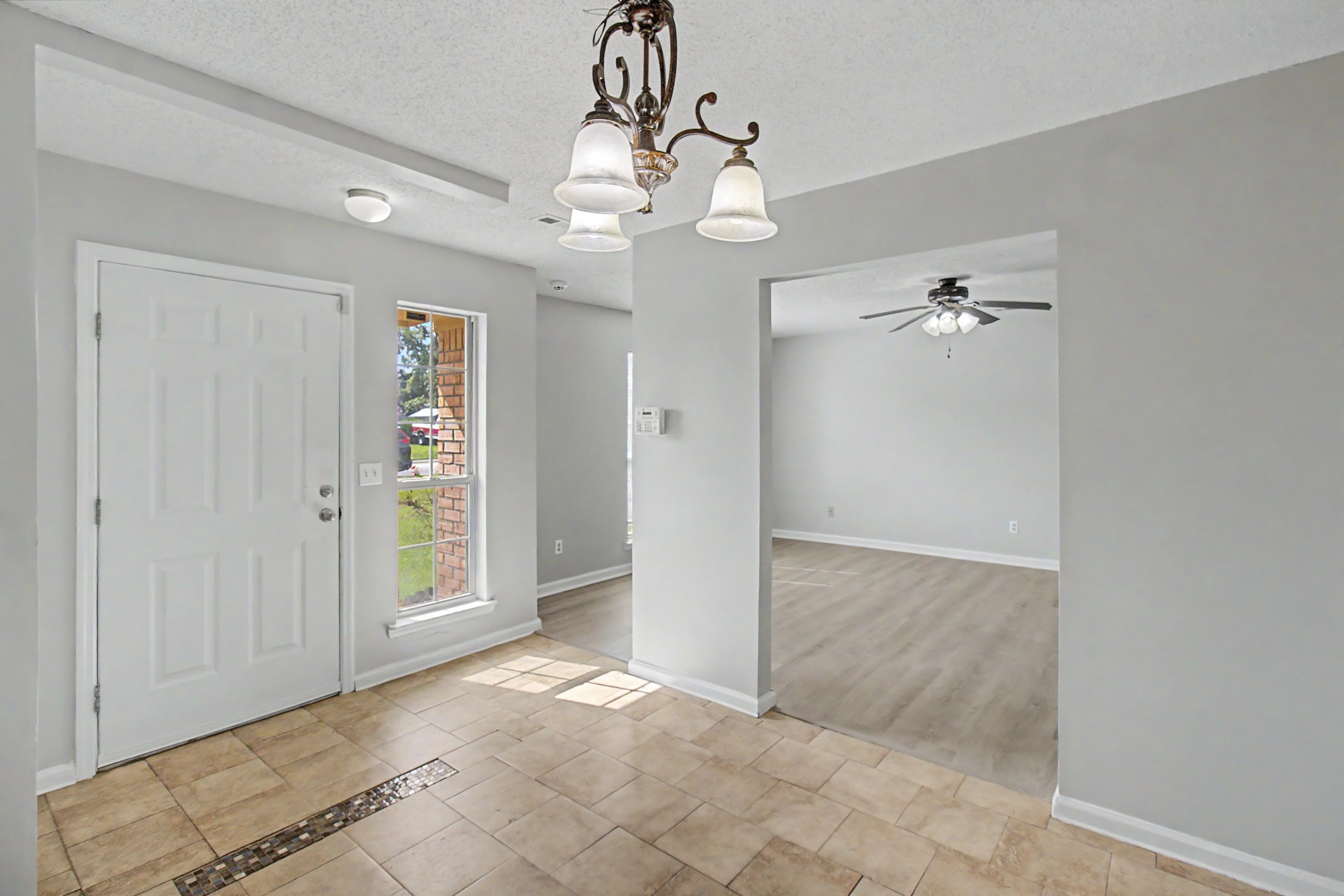 1651 Latham Court – photo 4