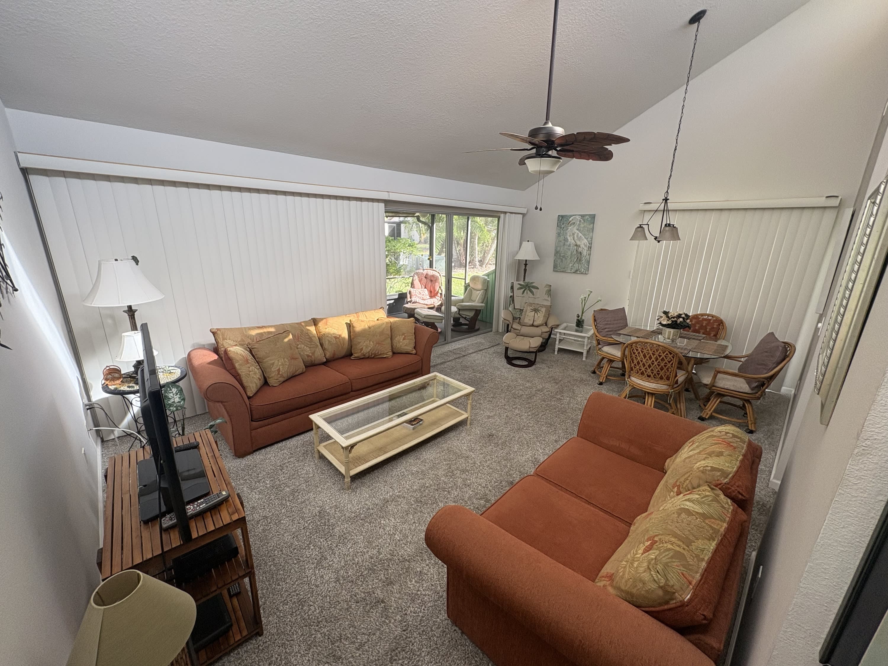 634 White Pine Tree Rd – photo 4