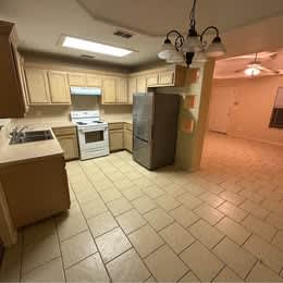 2201 North Dahlia Street – photo 5
