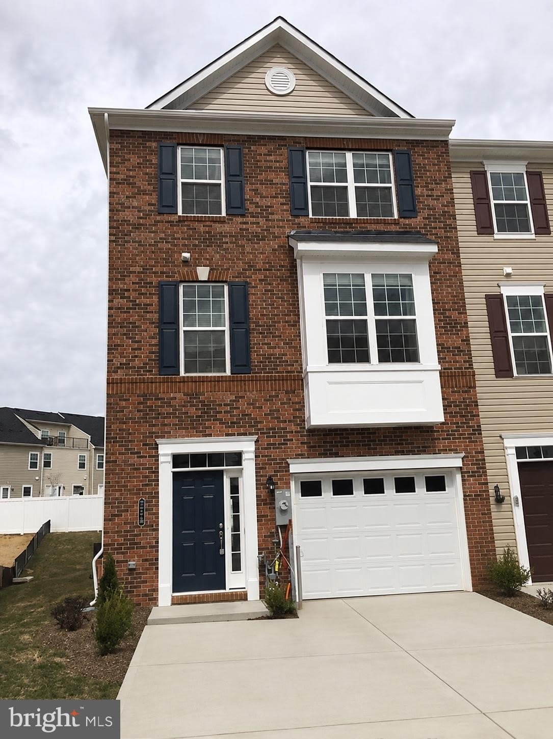 7770 DAGNY Way – photo 2