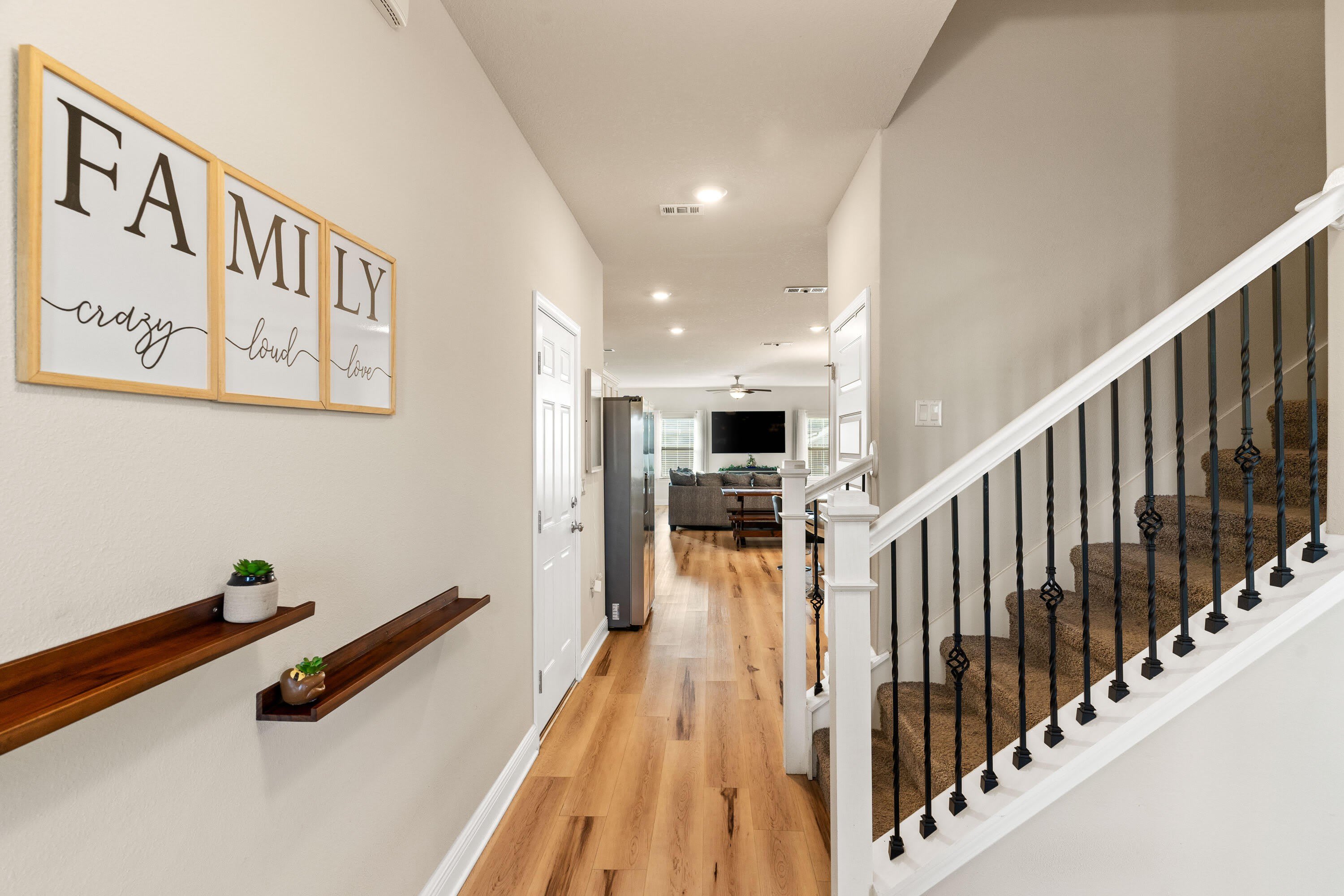 224 Baycliff Drive – photo 5