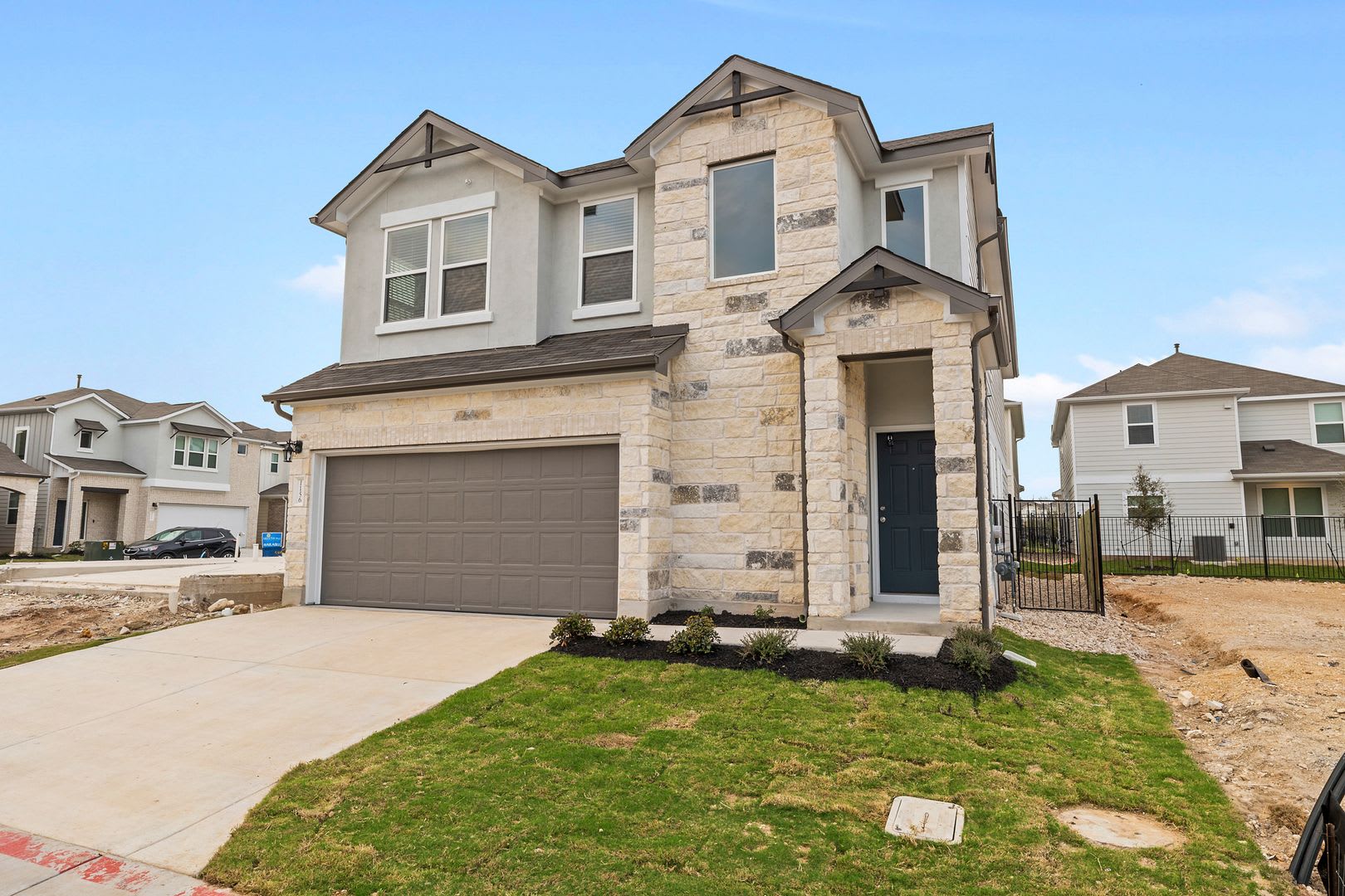 Beautiful 4Bd 3 5Ba Home Upstairs Bonus Room Faces Greenbelt In South Austin – photo 1