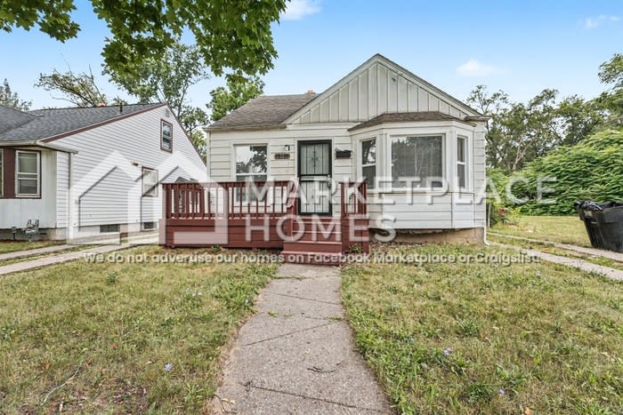 19745 Blackstone St – photo 1