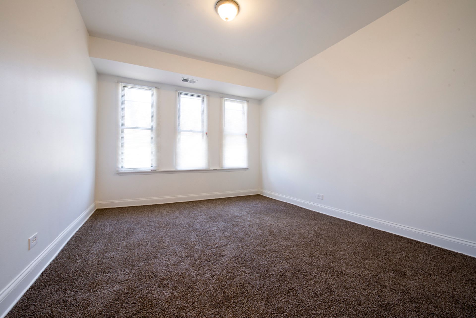 3501 W Adams St – photo 5