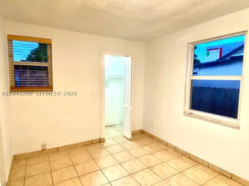4307 SW 9th ST – photo 5