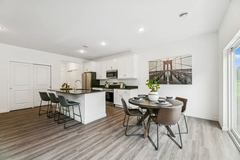 1663 39th St S – photo 3