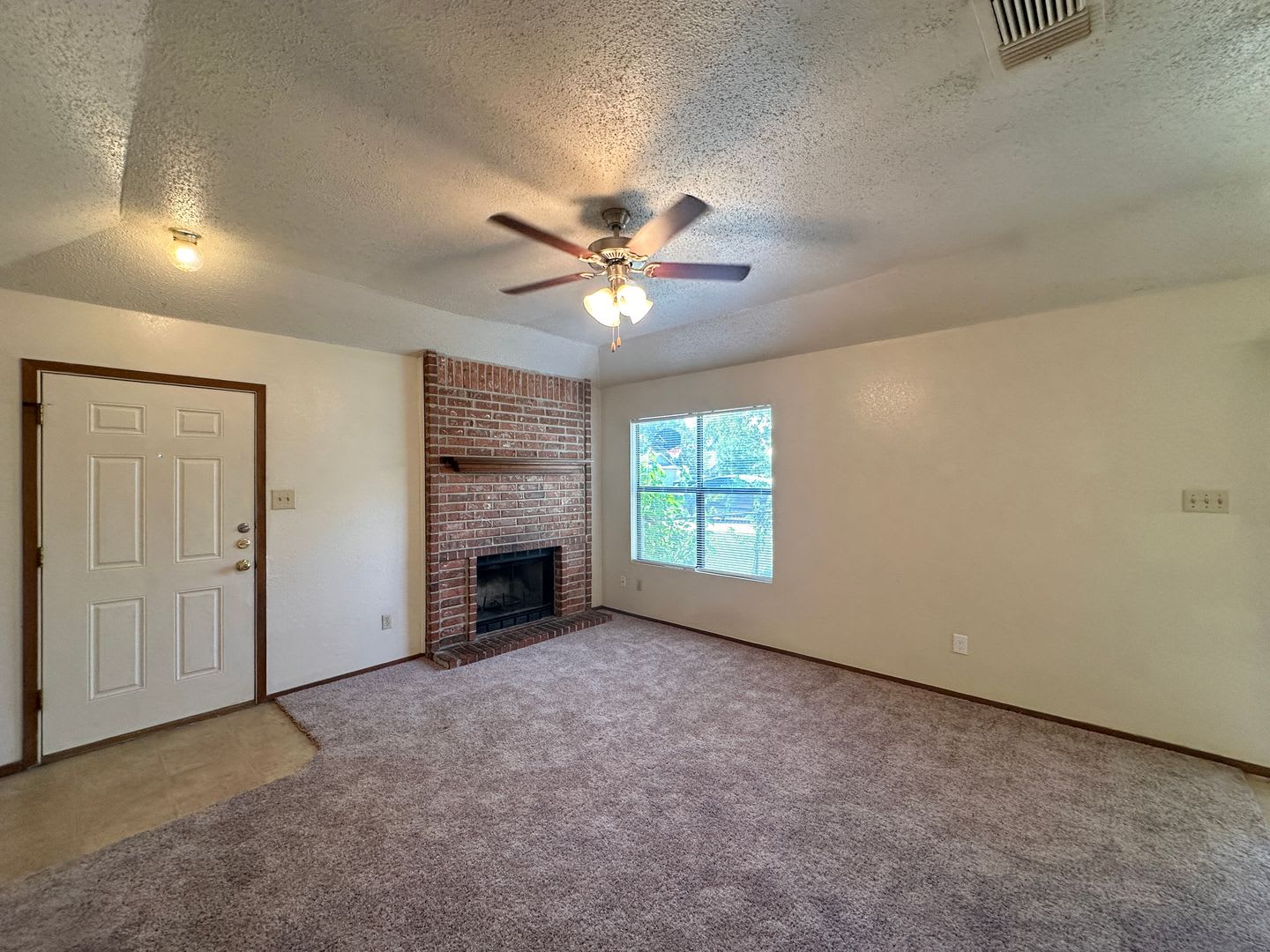 2707 Taft St – photo 4