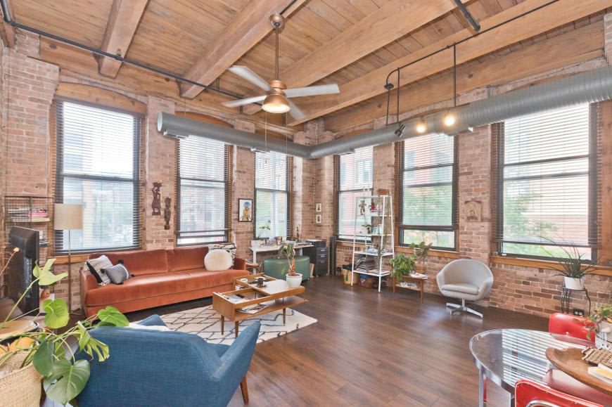400 S Green Street – photo 2