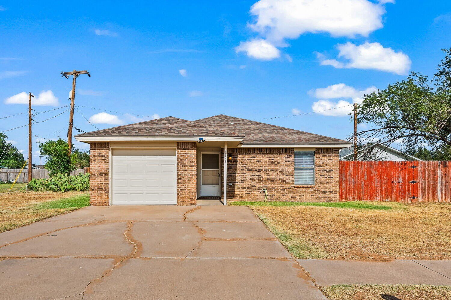 2107 La Salle Avenue – photo 2