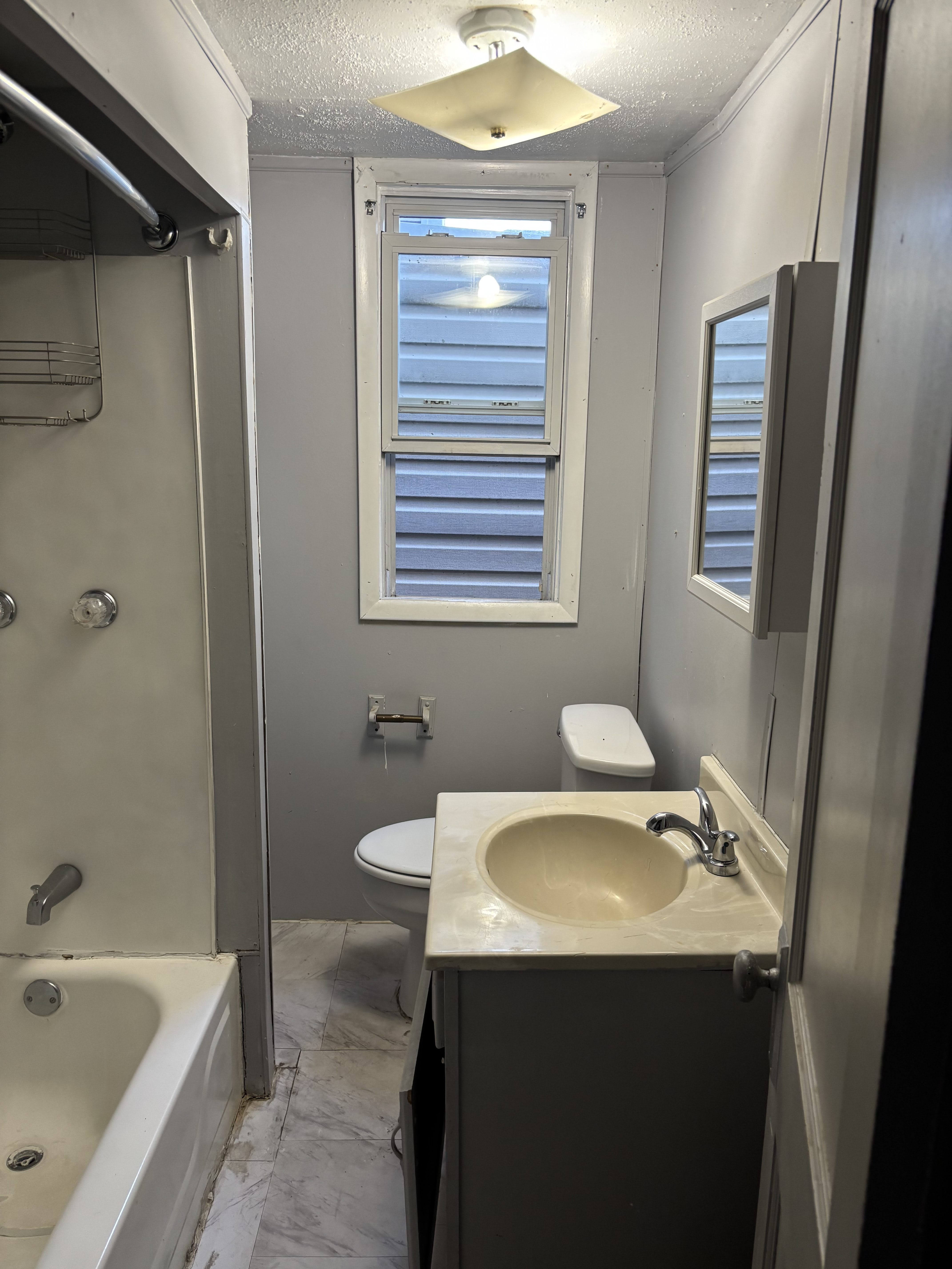 1143 East Webster Street – photo 2