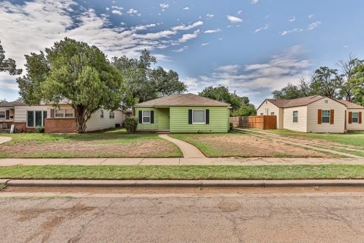 2405 30th Street – photo 2