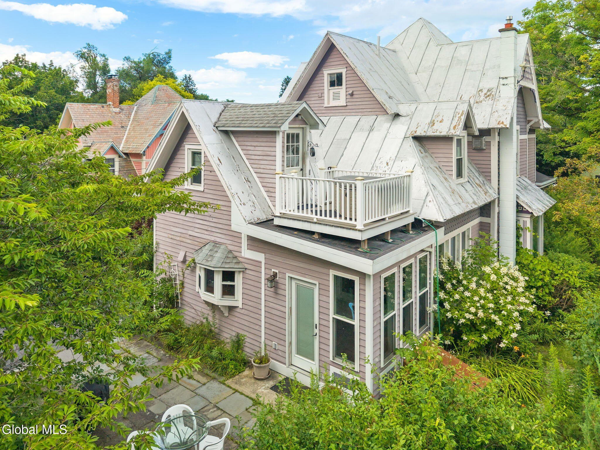121 Washington Avenue – photo 4