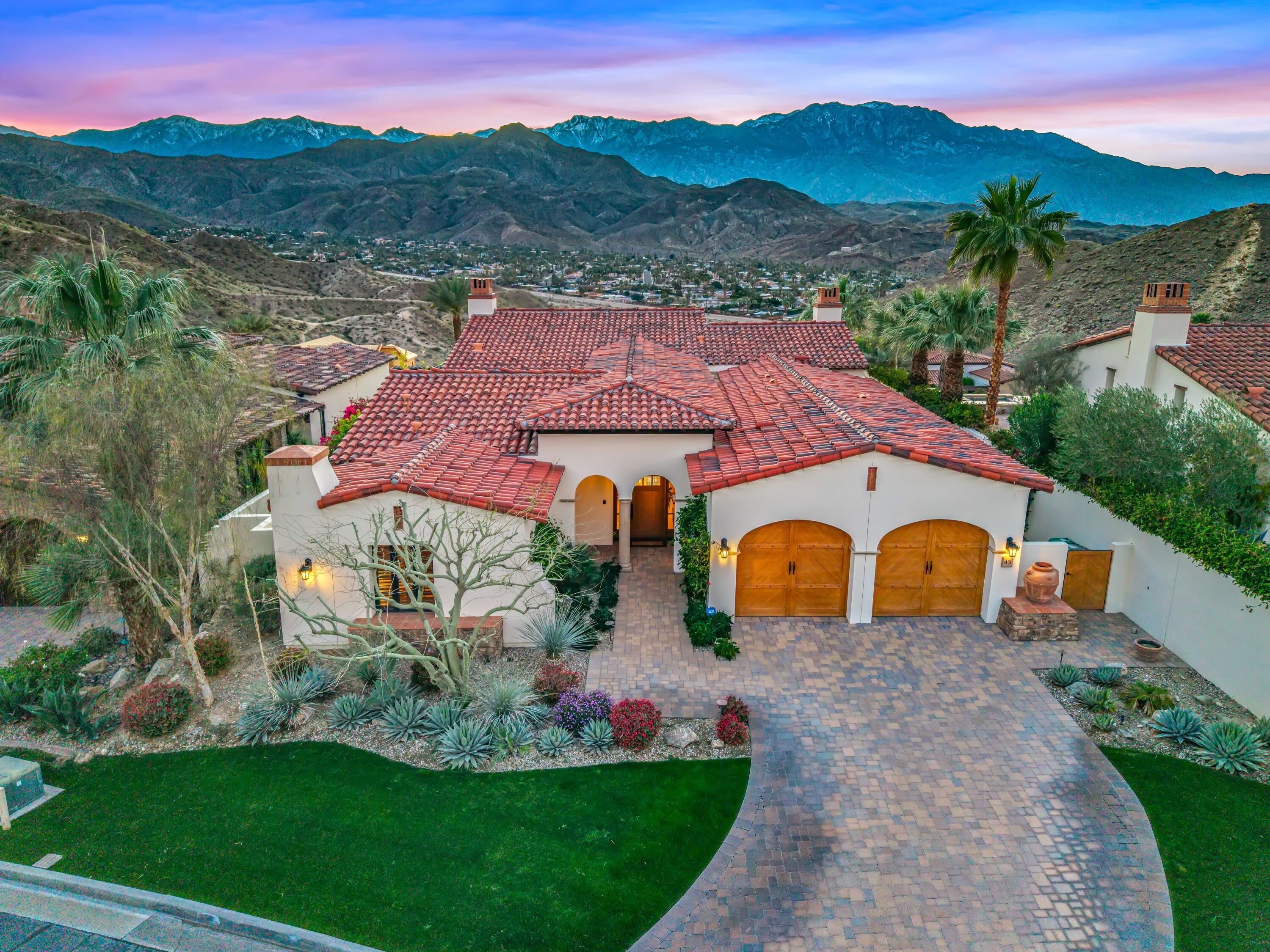 43 Mount San Jacinto Circle – photo 1