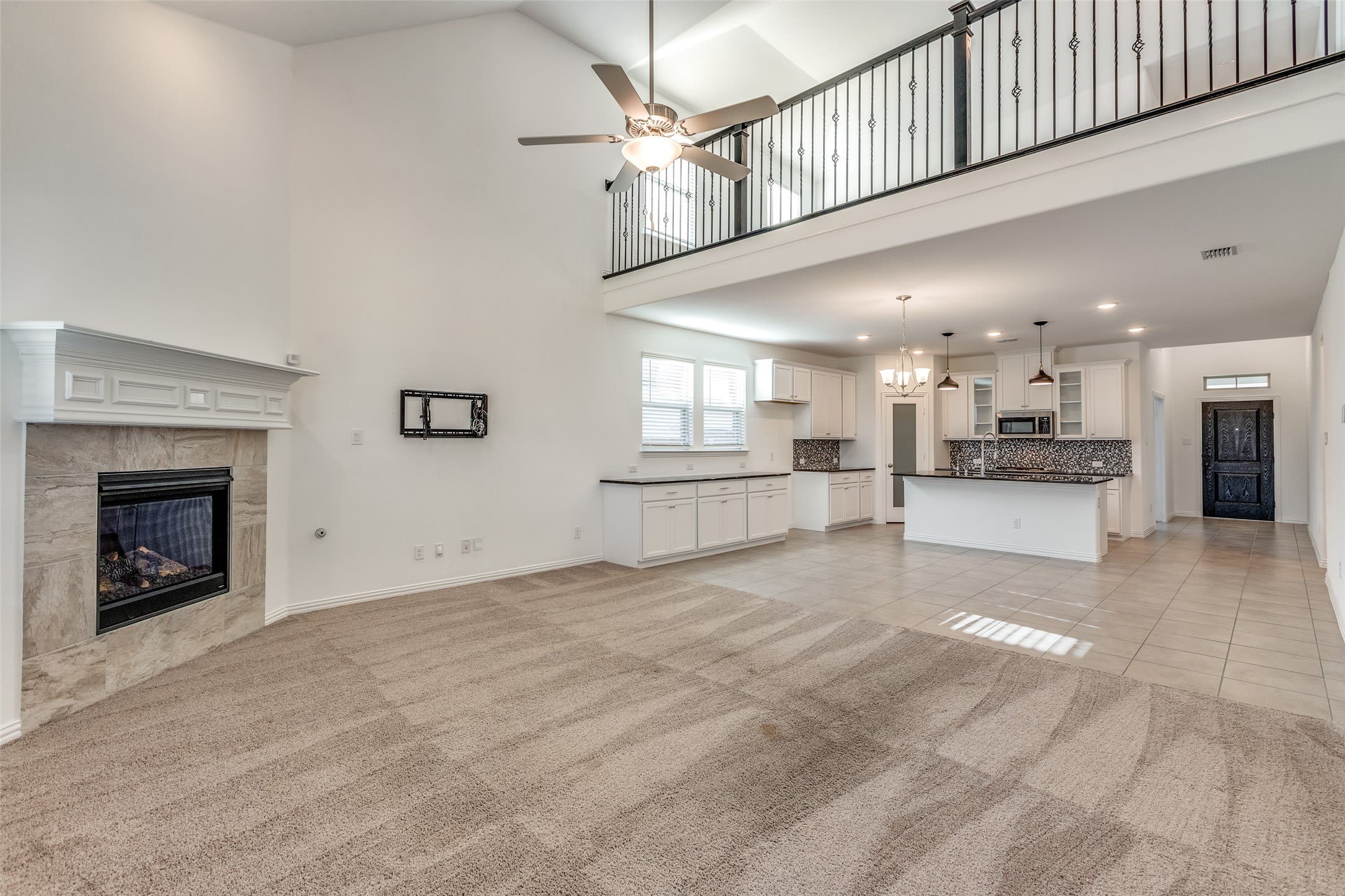 1501 Ross Avenue – photo 2