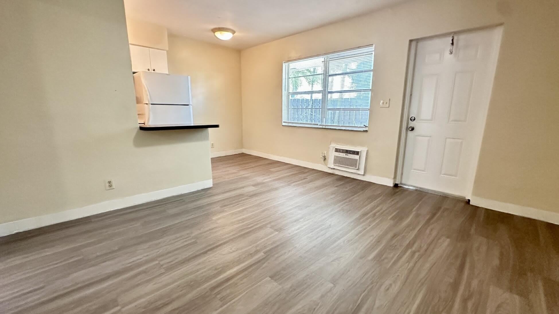 505 NE 4th Avenue – photo 4