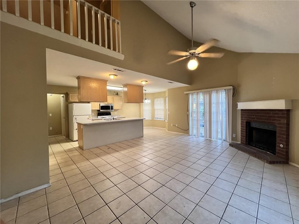 1629 N Saddlehorn Avenue – photo 1