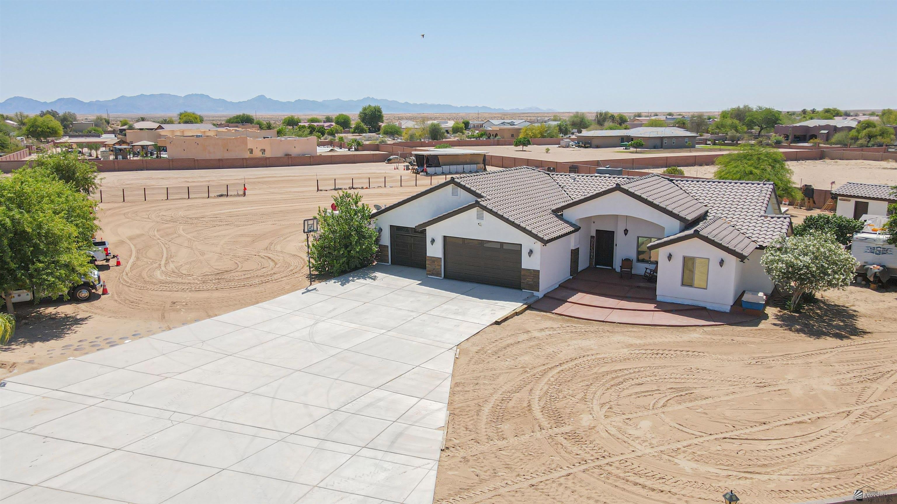 4527 E COUNTY 15 ST – photo 1