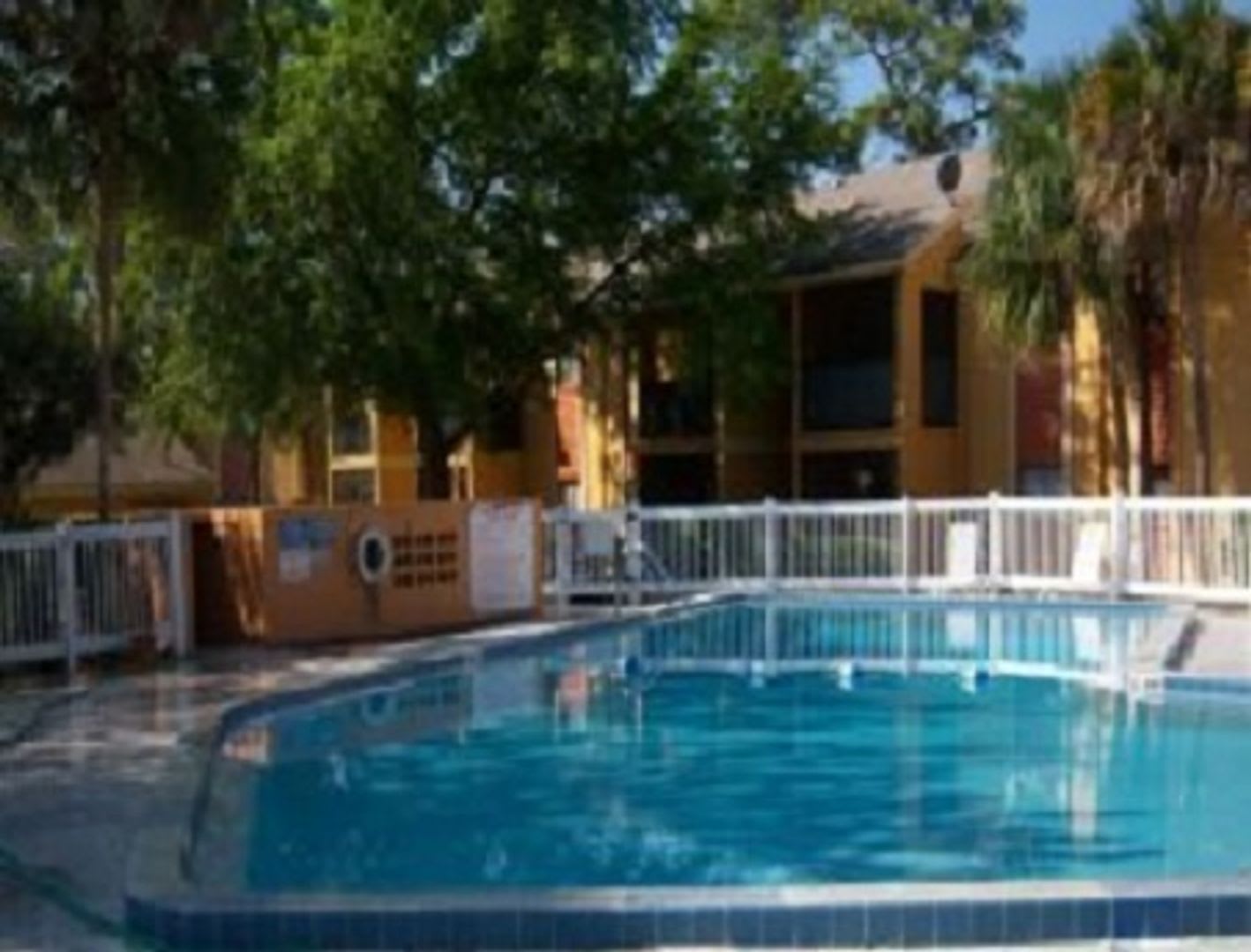 1st Floor 1Bdrm 1Bth – photo 4